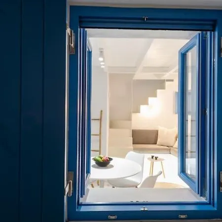 Blue House Paroikia Center Close To Port