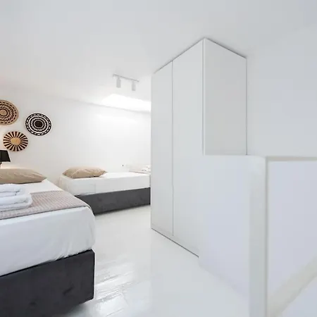 Blue House Paroikia Center Close To Port Holiday home *