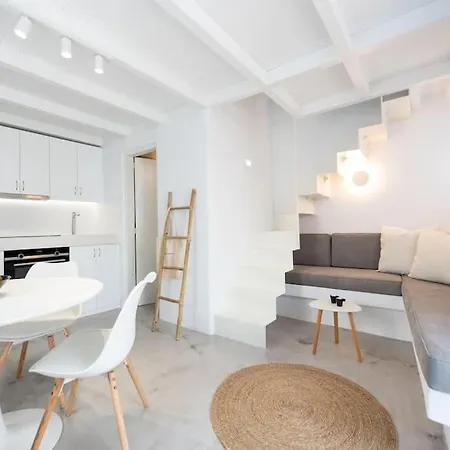 Blue House Paroikia Center Close To Port