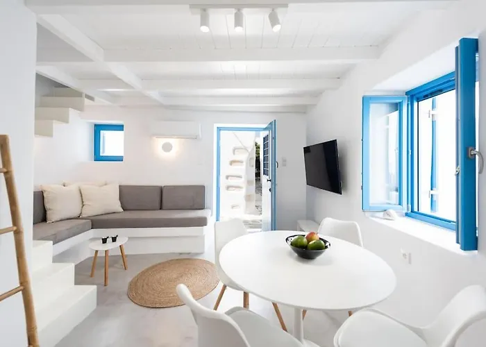 Blue House Paroikia Center Close To Port Holiday home *