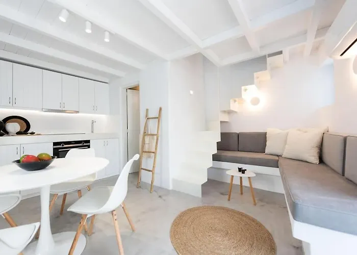 Blue House Paroikia Center Close To Port